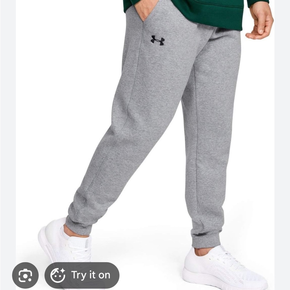 Under Armour Men’s Light Gray Logo Hustle Joggers size small